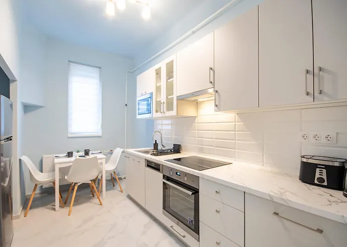 Modern - Balcony - Comfy Budapest