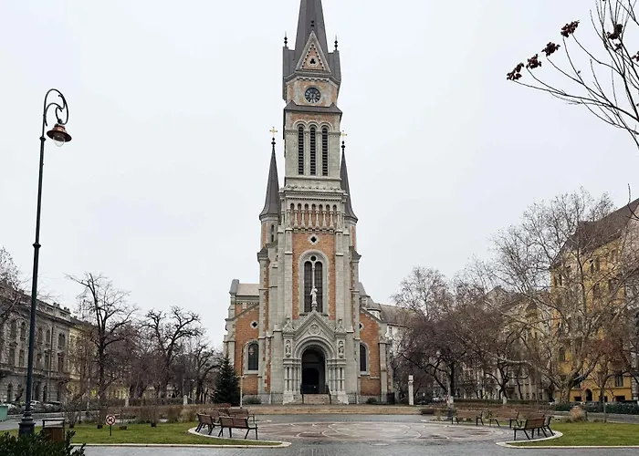 Modern - Balcony - Comfy Apartment