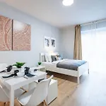 Διαμέρισμα Modern - Balcony - Comfy