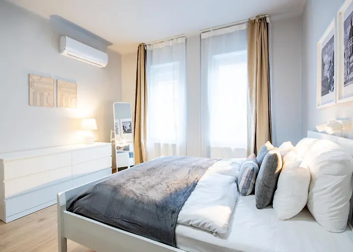 Modern - Balcony - Comfy Διαμέρισμα Βουδαπέστη