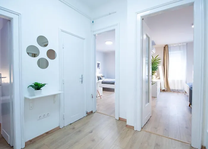 Διαμέρισμα Modern - Balcony - Comfy Βουδαπέστη