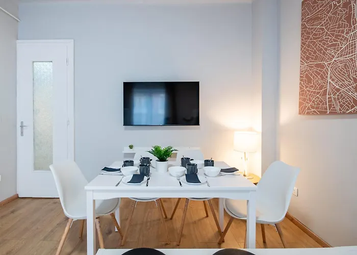 Modern - Balcony - Comfy *