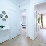 Apartament Modern - Balcony - Comfy Budapesta